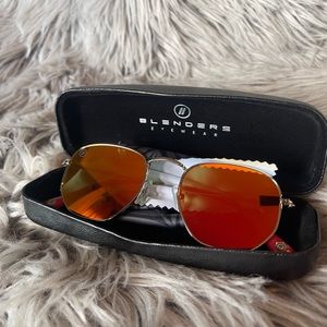Blenders Red Starlet 3 Hexagram Eyewear